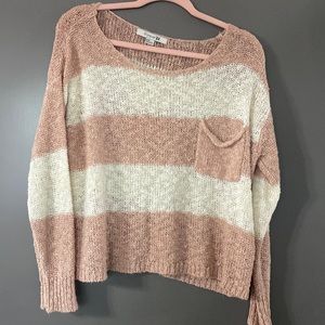 Forever 21 cropped sweater size medium